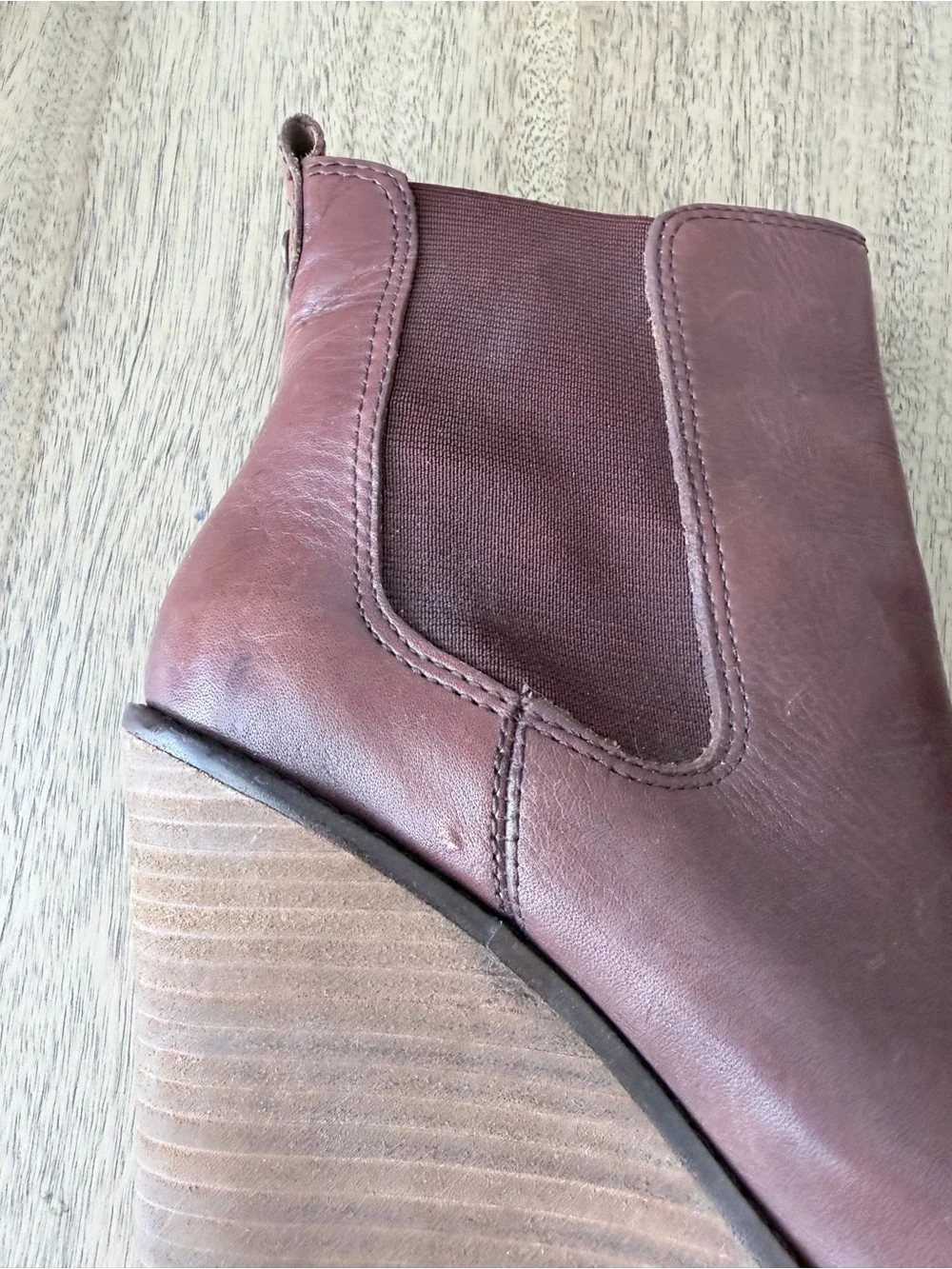 Lucky Brand Fedora brown leather wedge ankle booties womens 8 Chelsea Boots